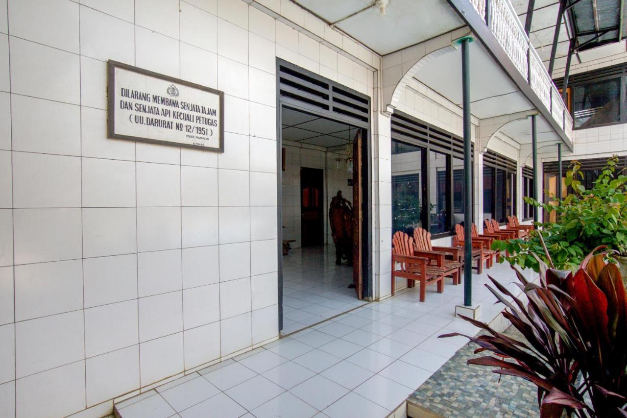 Oyo 2960 Wisma Bara Pagar Alam Pagaralam Luaran gambar