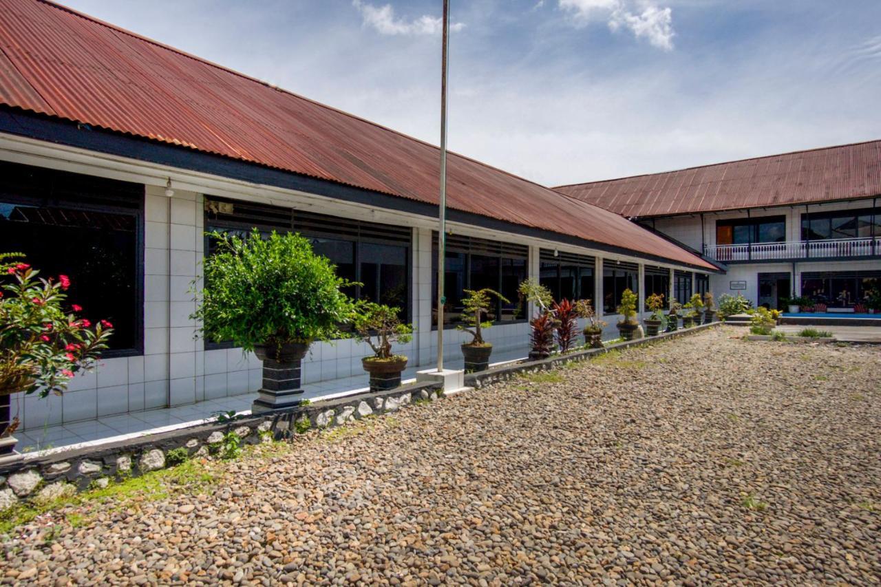 Oyo 2960 Wisma Bara Pagar Alam Pagaralam Luaran gambar